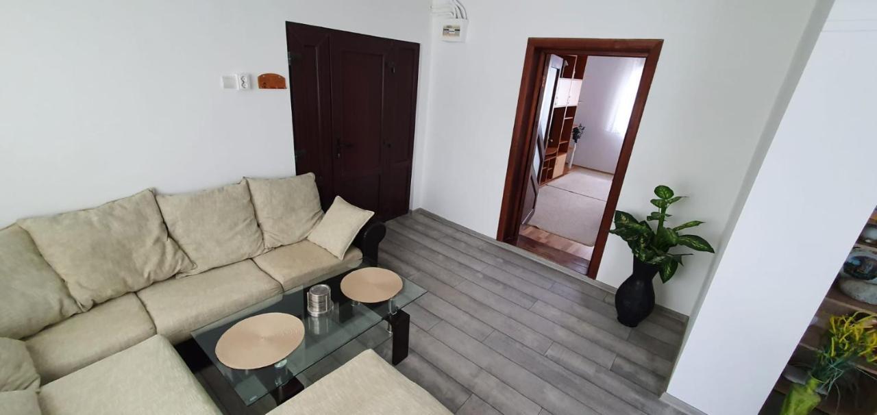Casa Alex Si Daiana Apartment Orşova Exterior foto