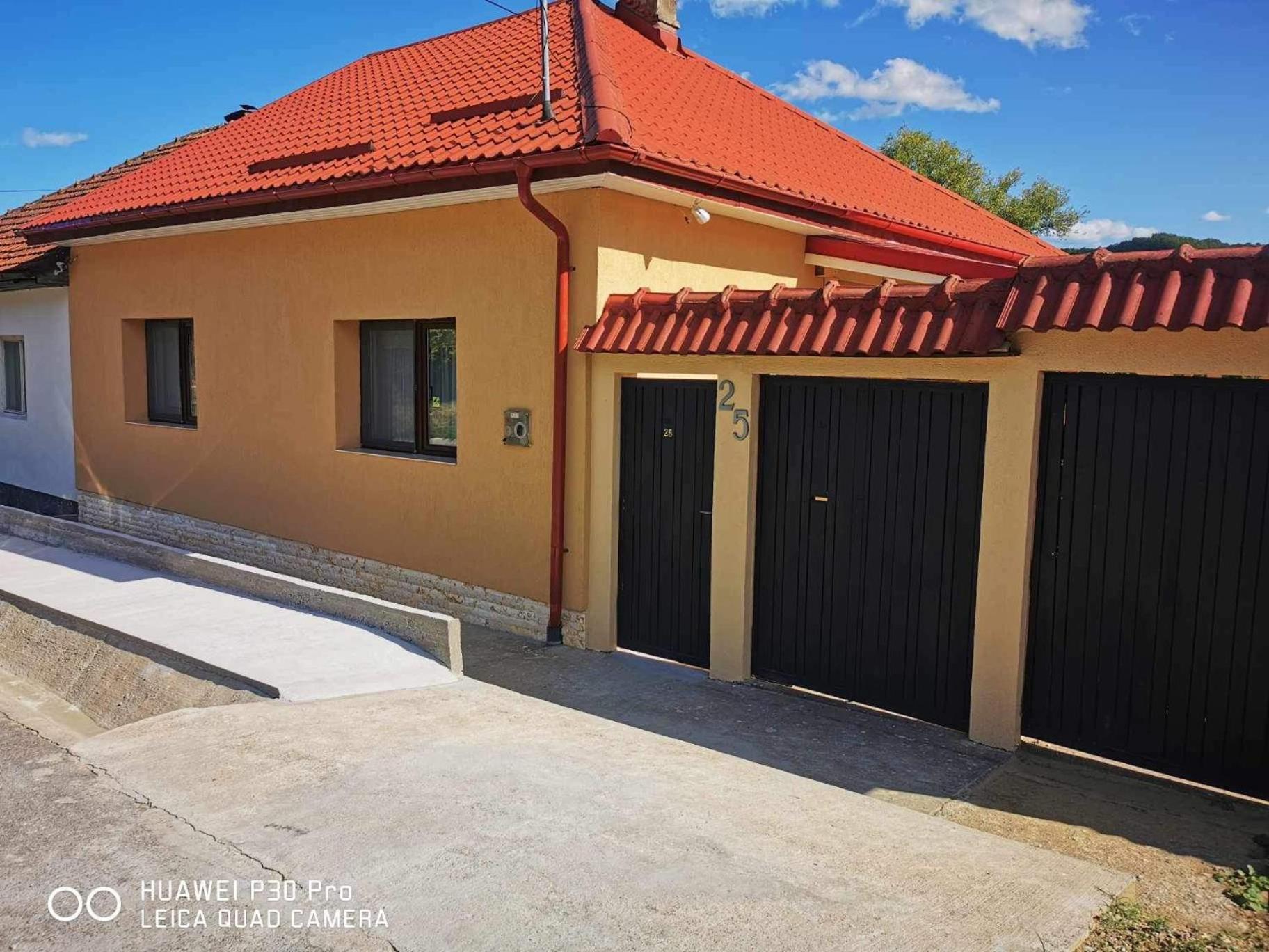 Casa Alex Si Daiana Apartment Orşova Exterior foto